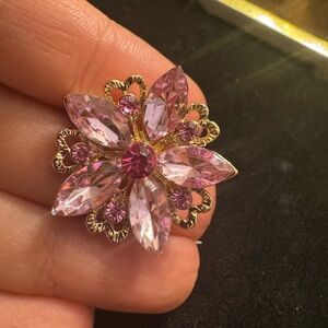 Elegant Pink and Gold Floral Brooch